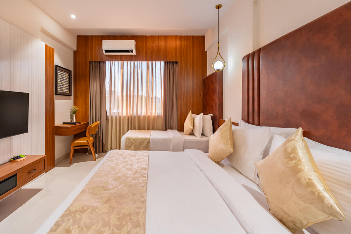 Deluxe Room 4
