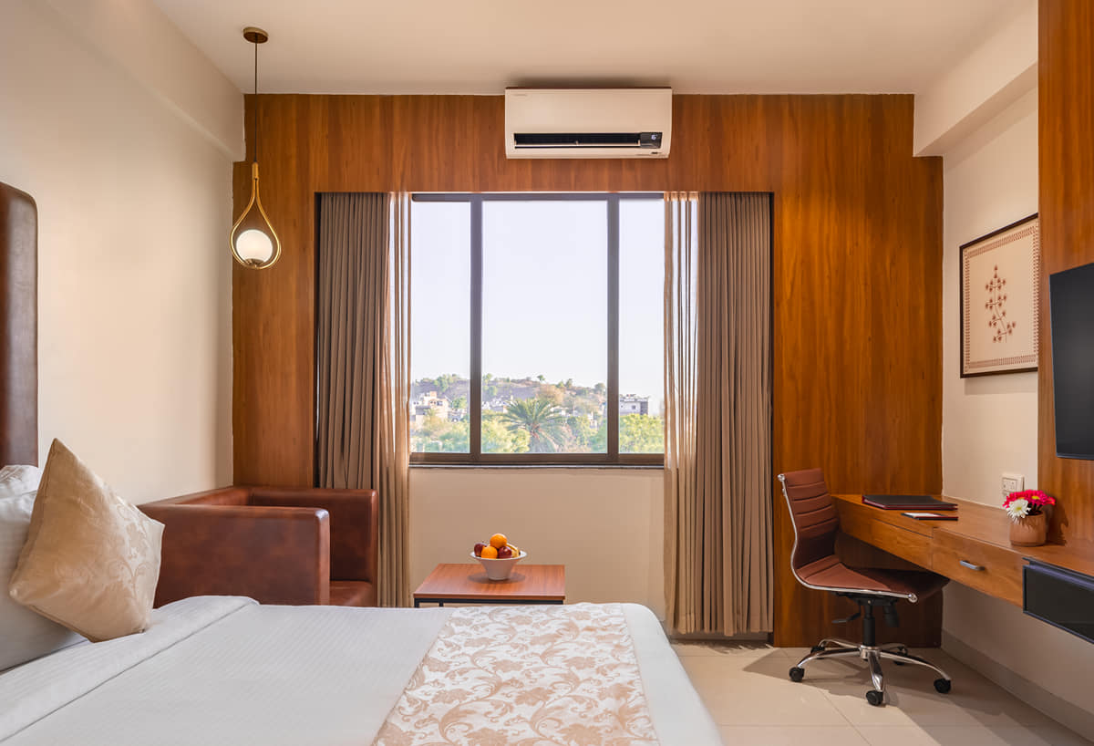 Executive Room 5