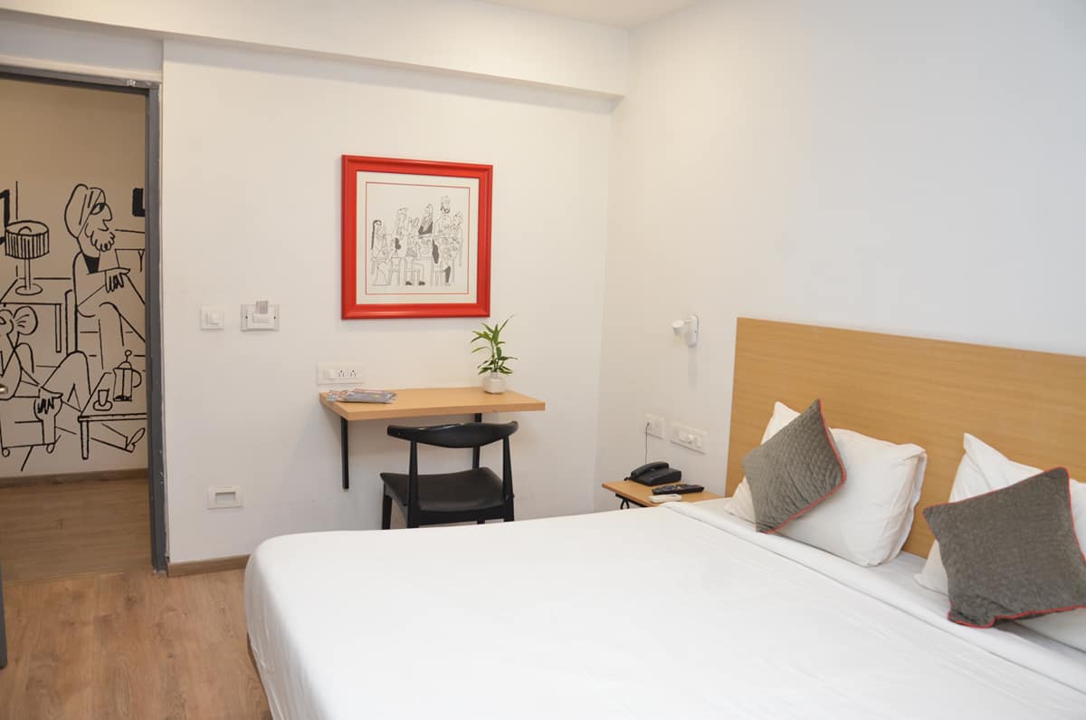 Deluxe Room 4