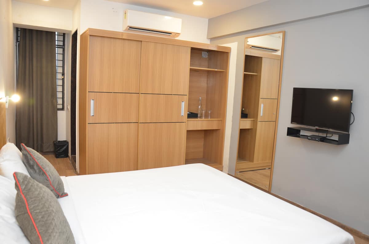Deluxe Room 5