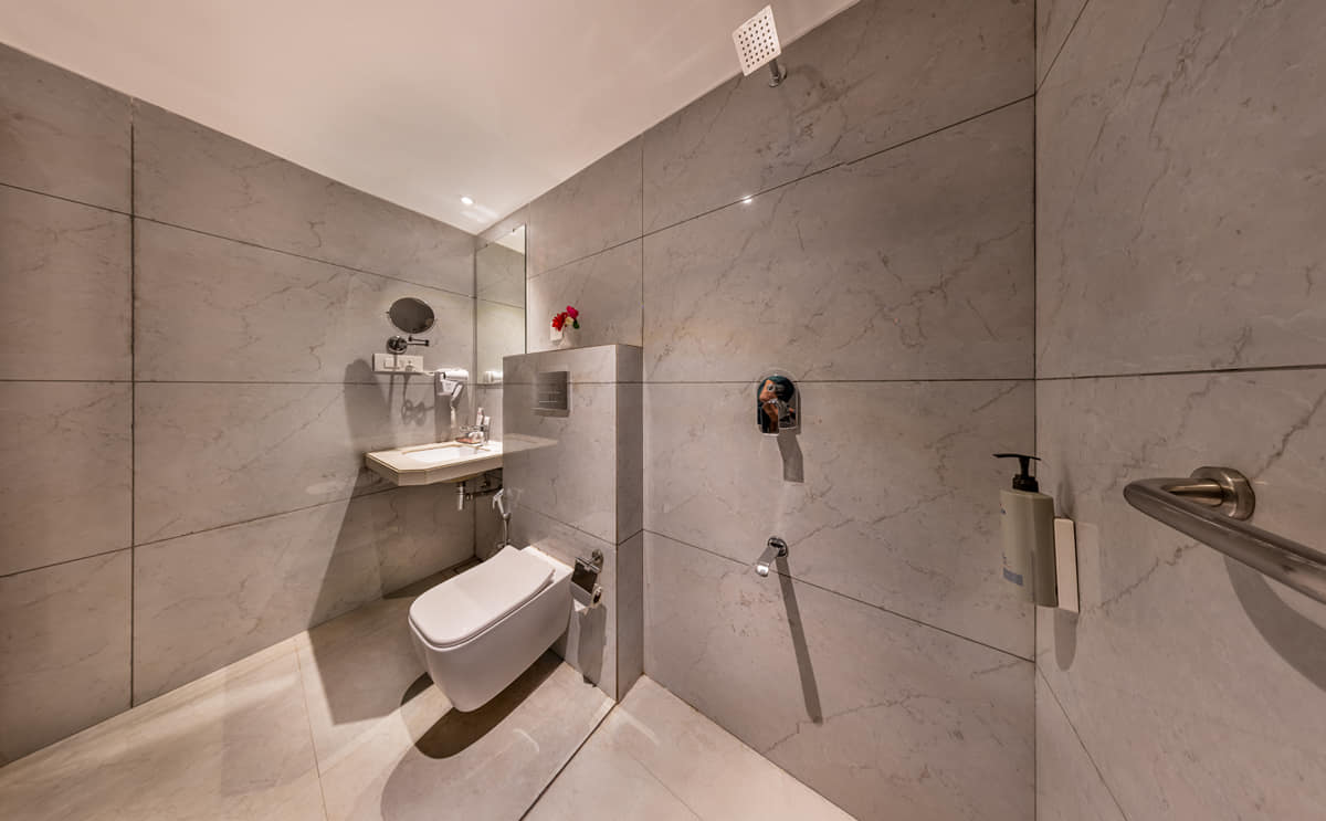 Deluxe Room 3