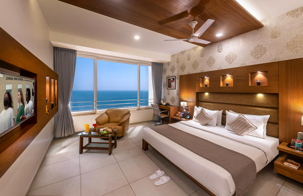 Sea View Deluxe Room 4