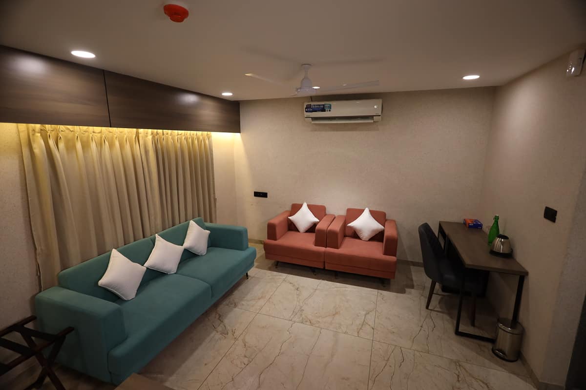 Suite 3