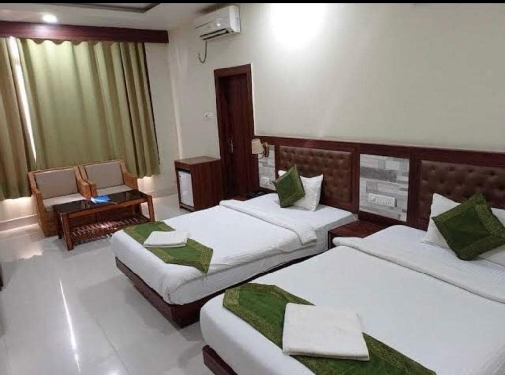 Club Room