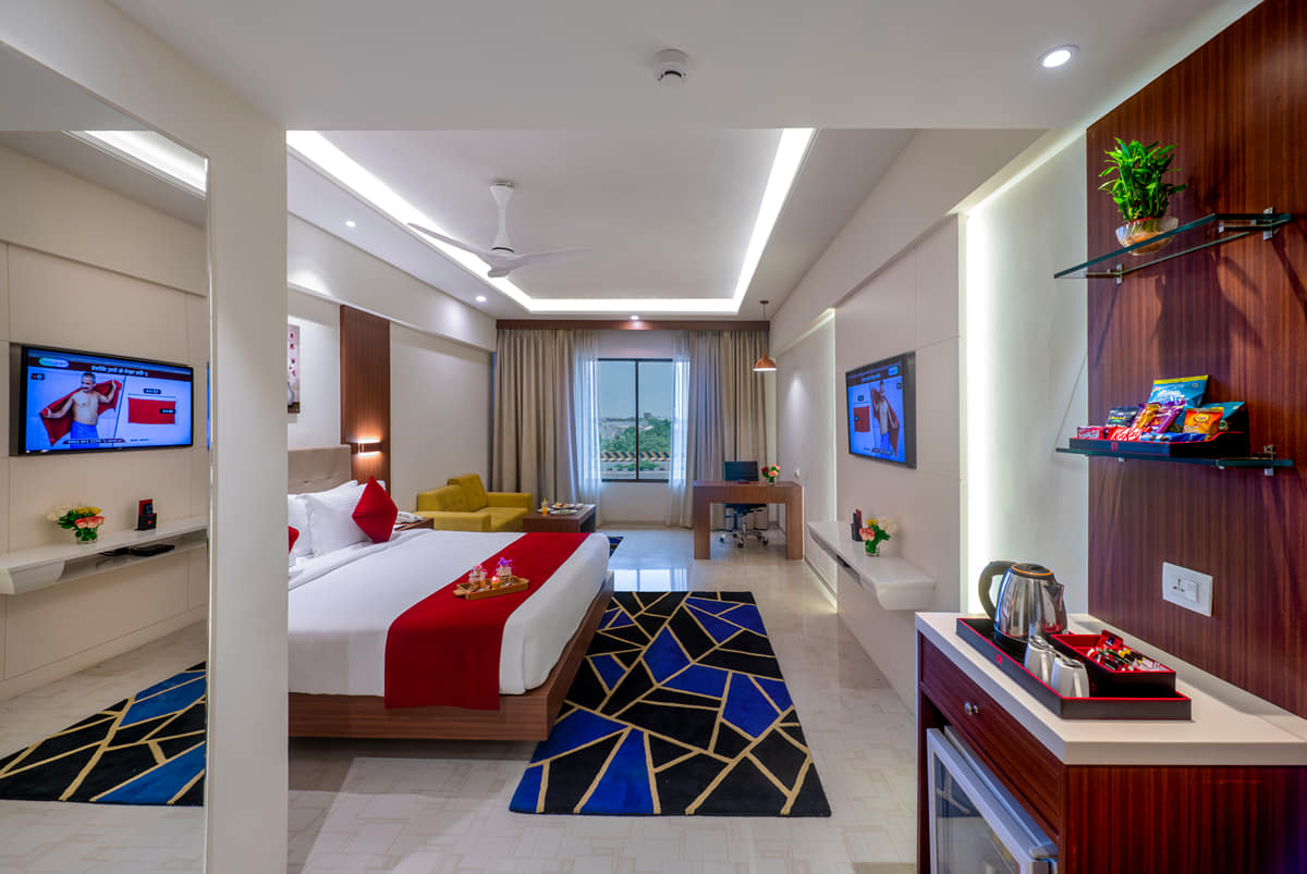 Executive Room 4