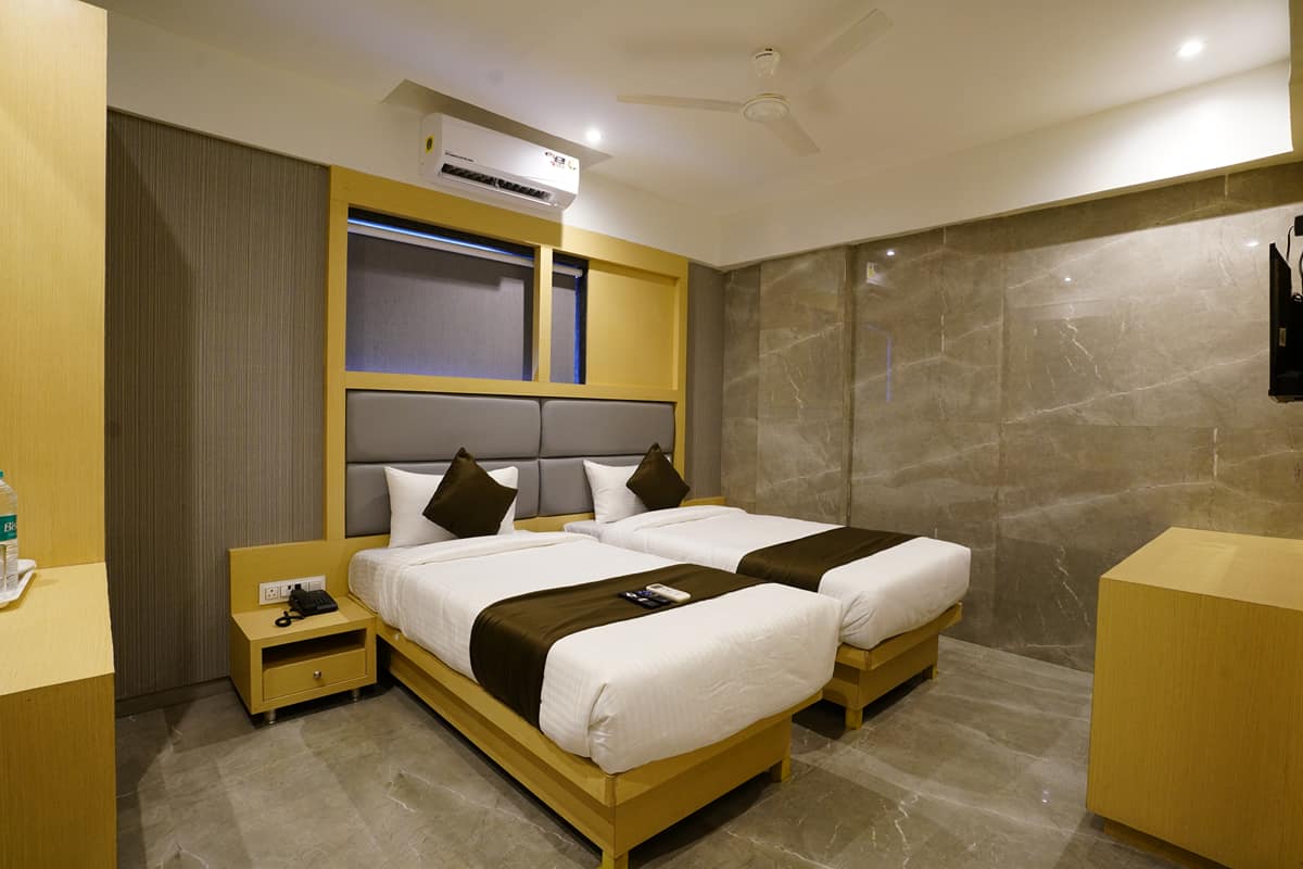 Deluxe Twin Room