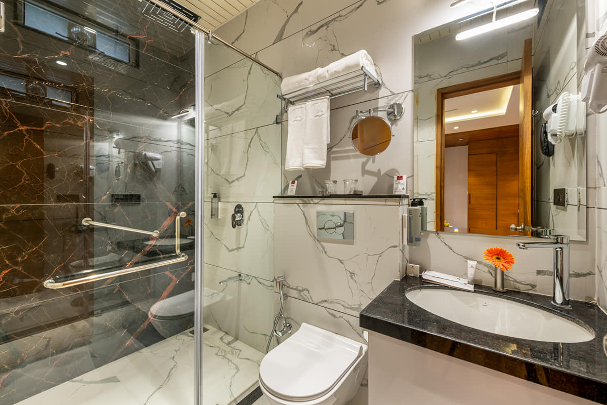 Deluxe Room 3