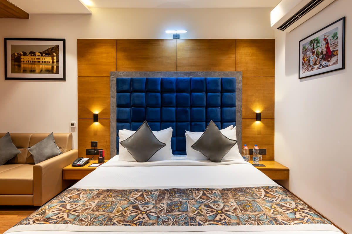 Executive Room 2
