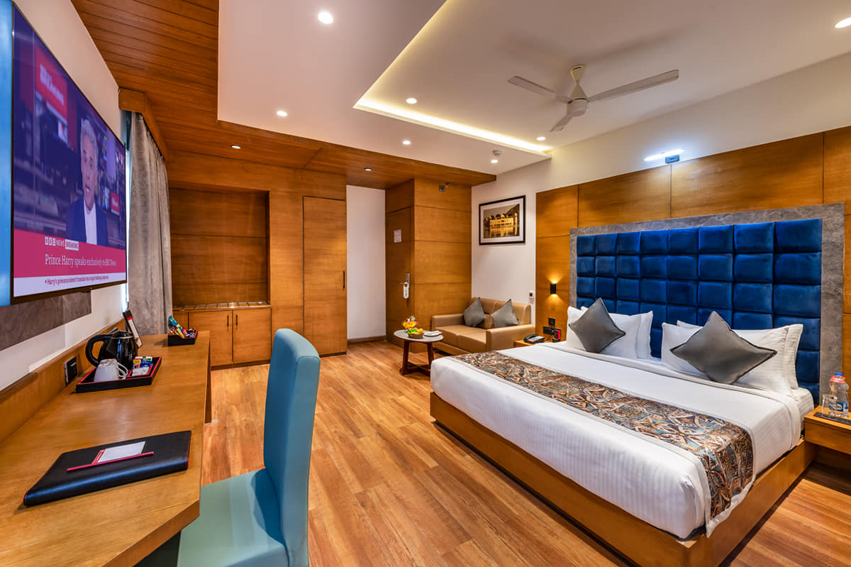 Executive Room 5