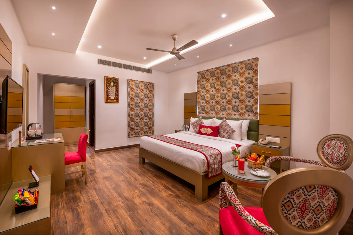 Executive Room 4