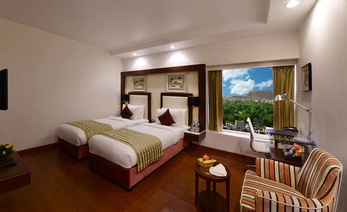 Deluxe Twin Bed