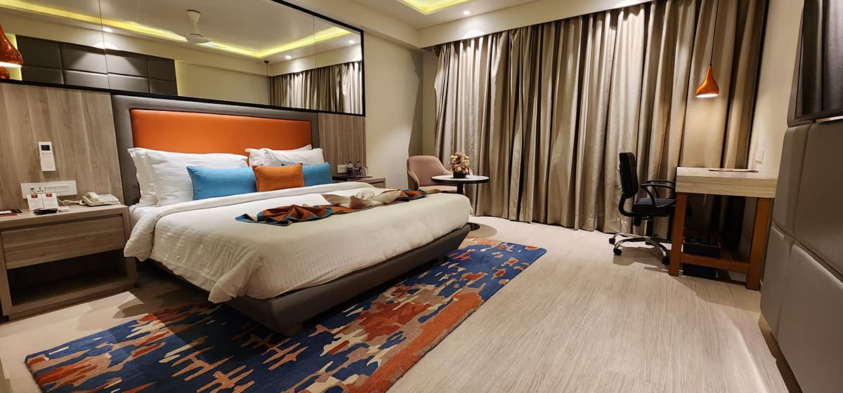 Deluxe Room 5