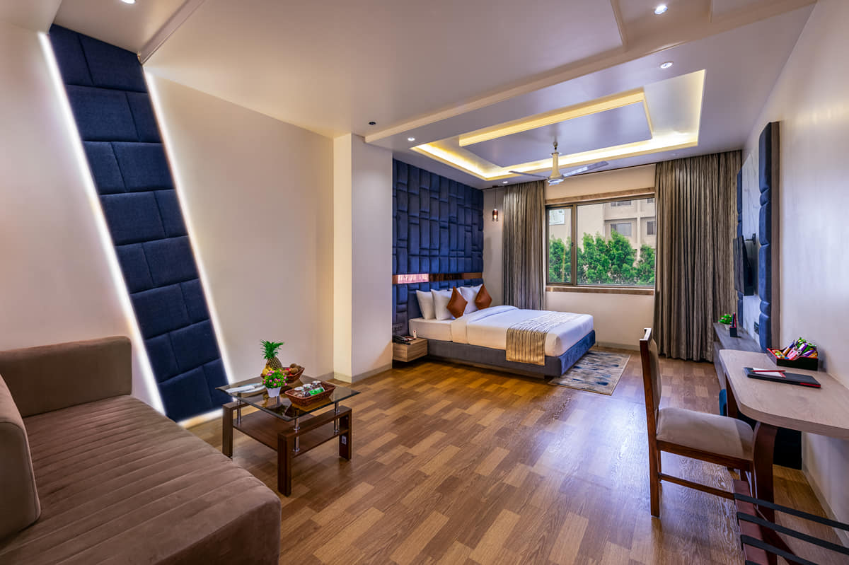 Executive Suite 5