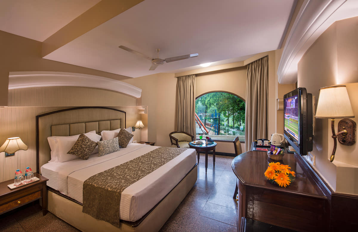Executive Room 2