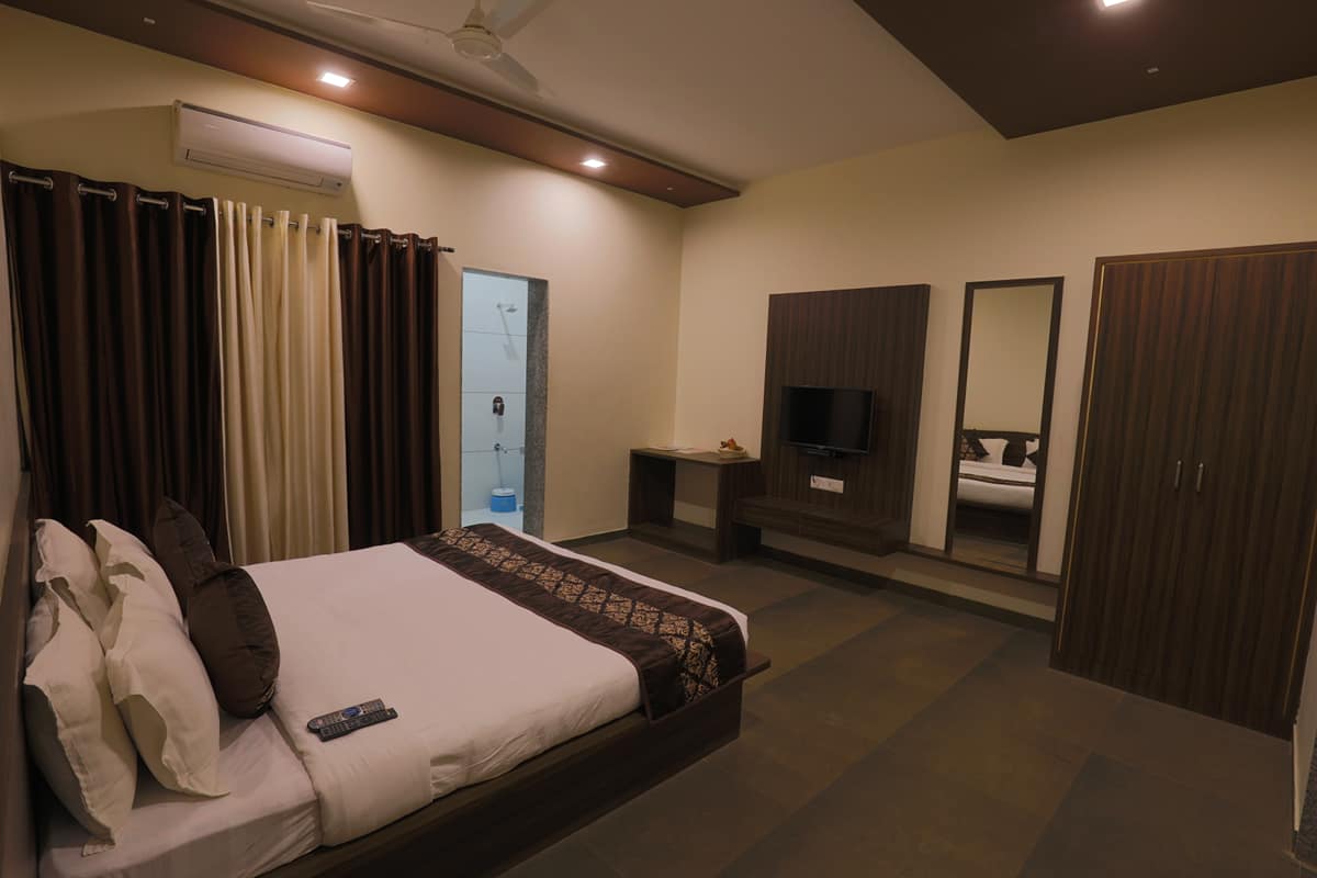 Deluxe Villa 2