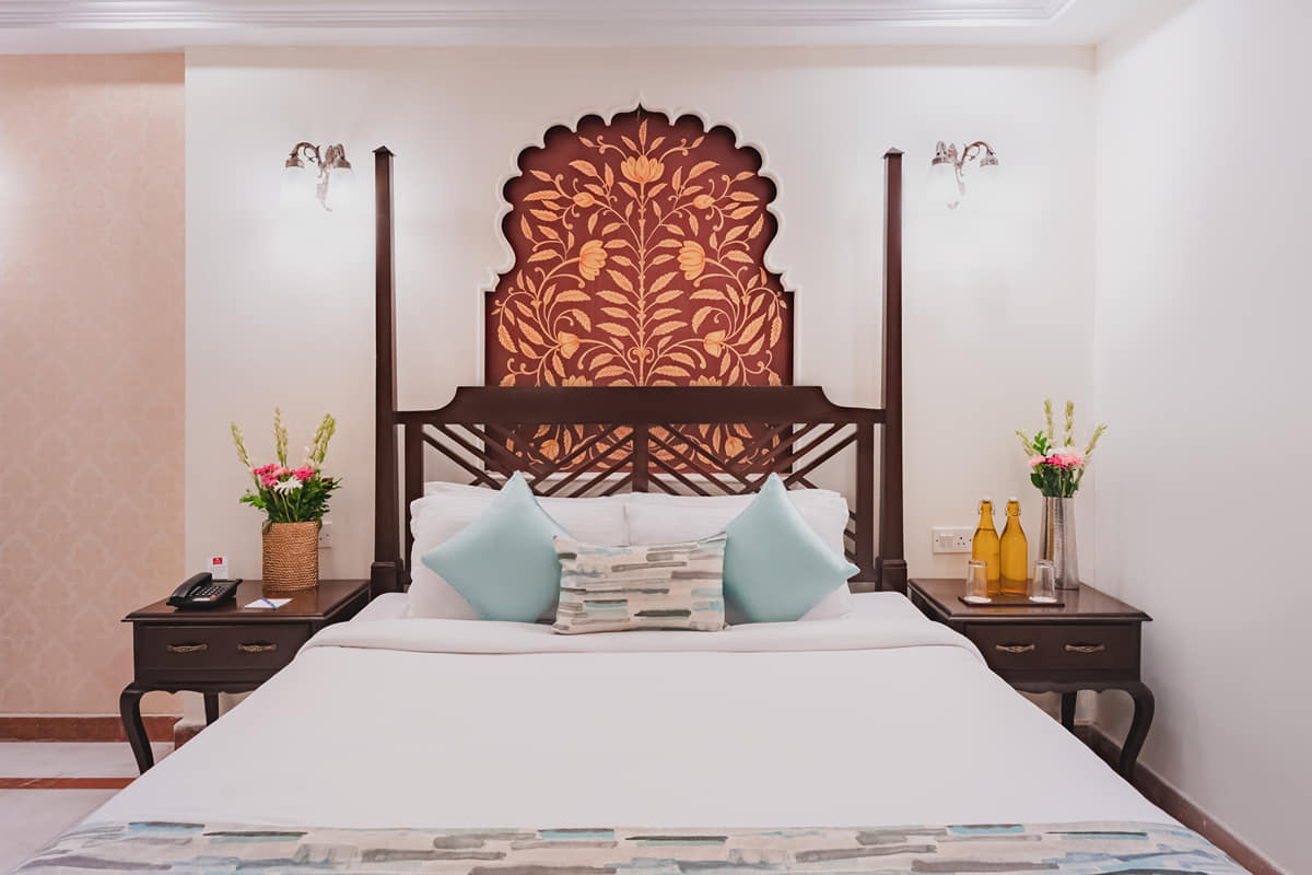 Deluxe Suite With Balcony 4