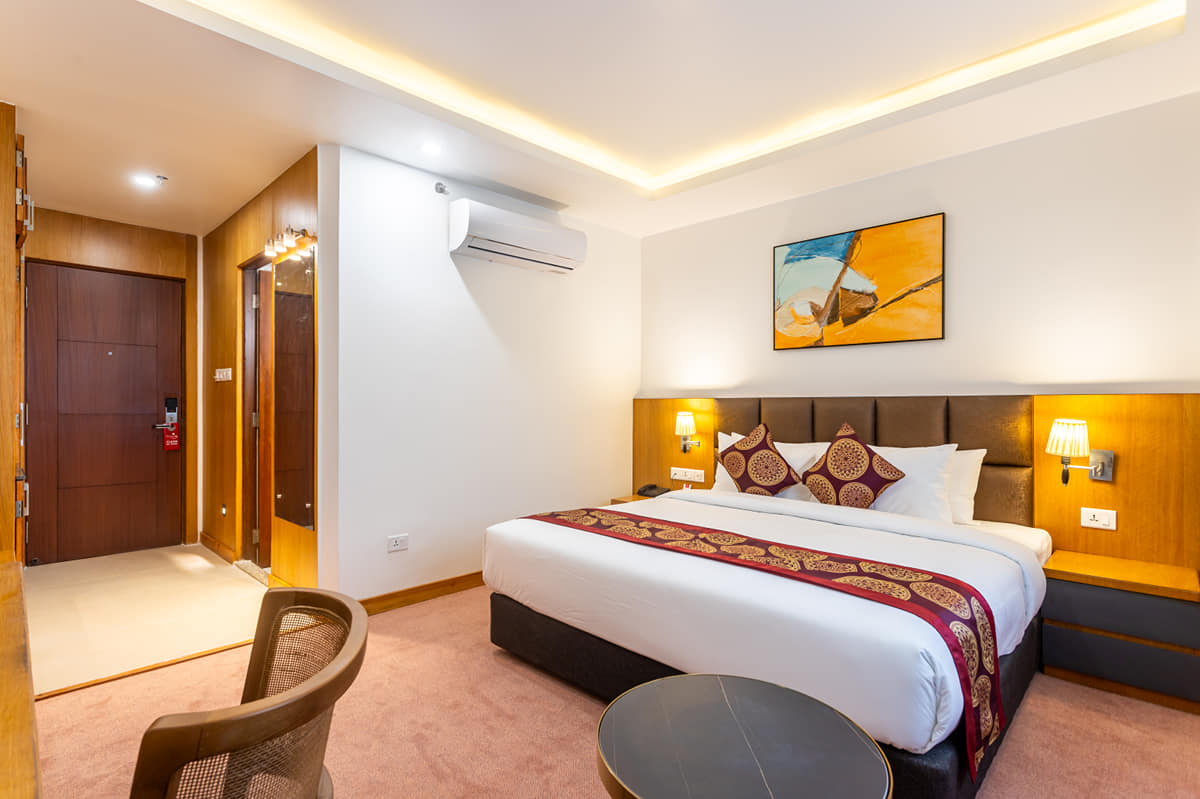 Deluxe King Room