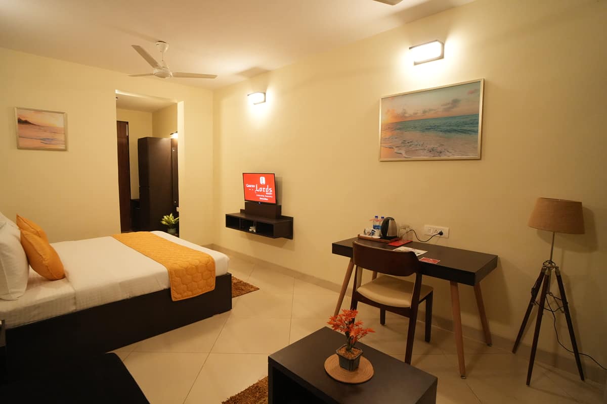 Club Room 5