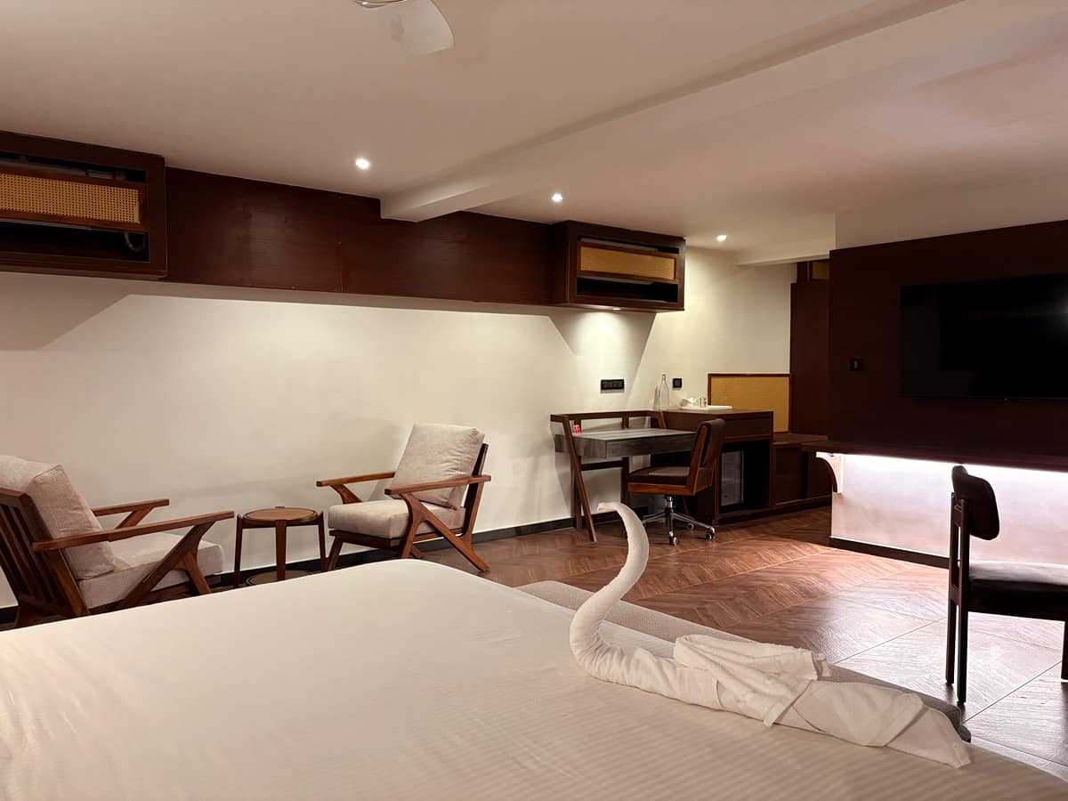 Executive Suite 2