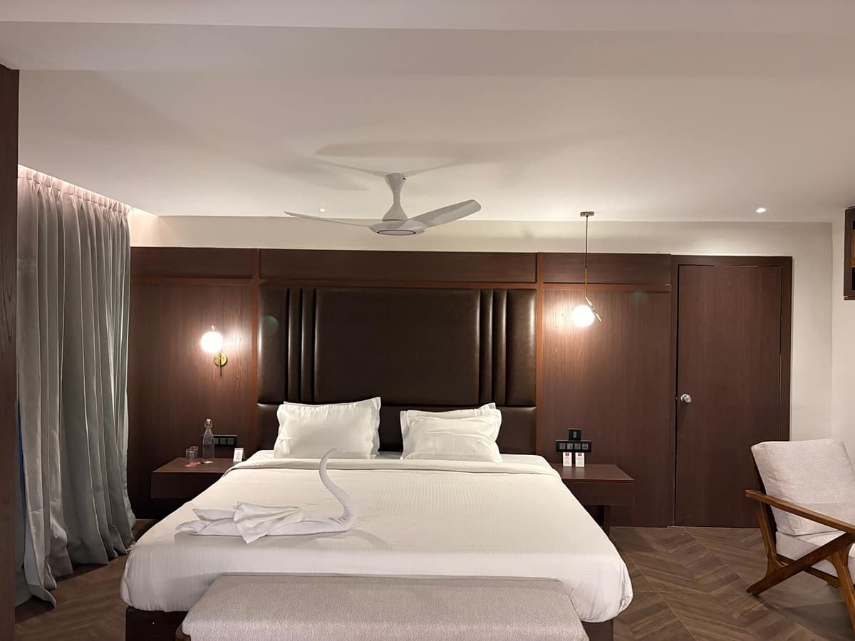 Executive Suite 4