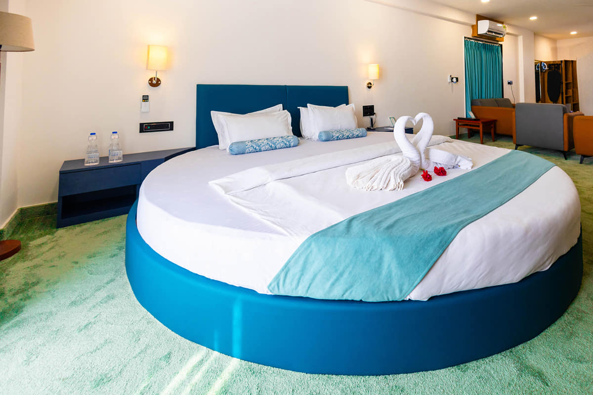 Emerald Suite