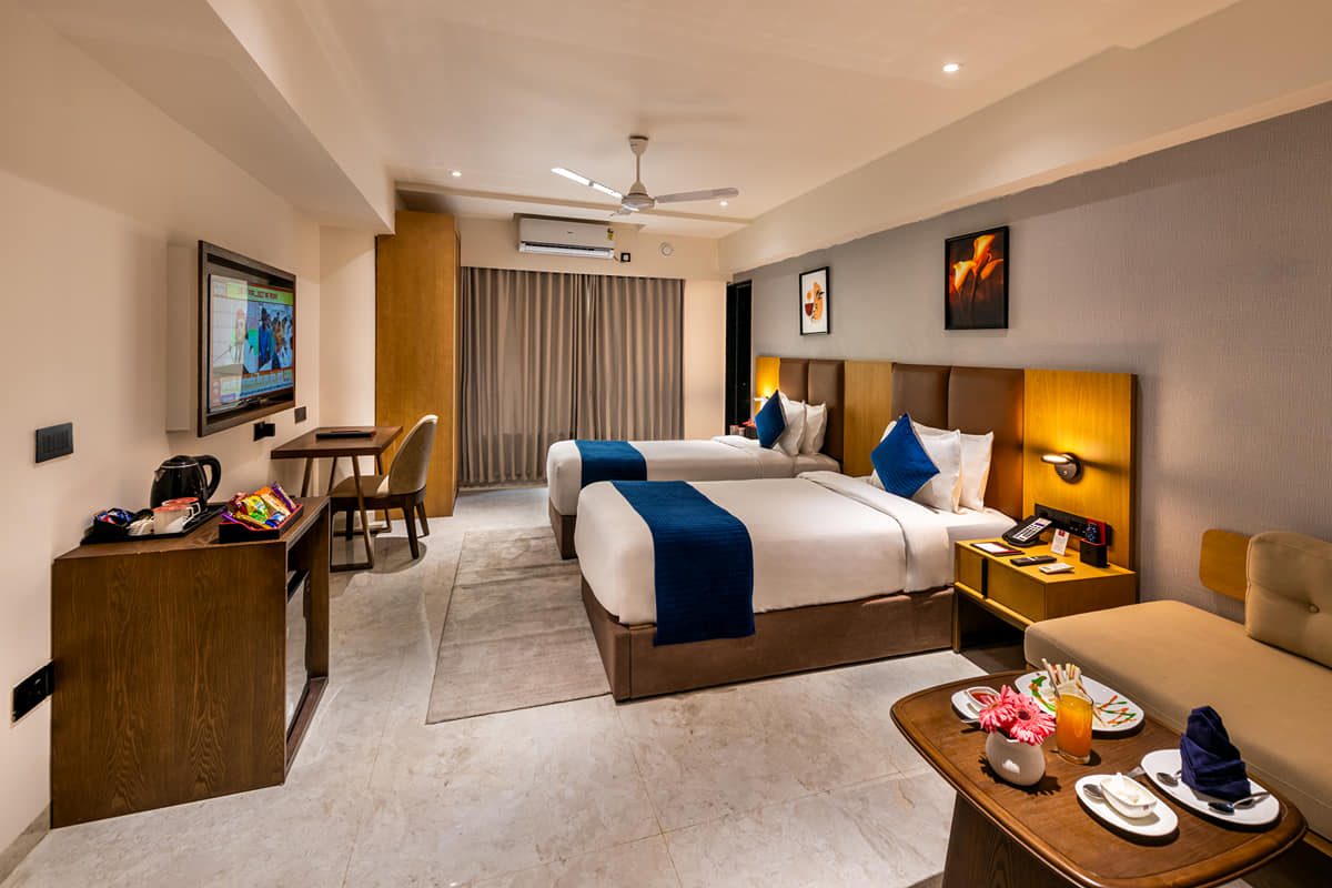 Deluxe Twin Room 4